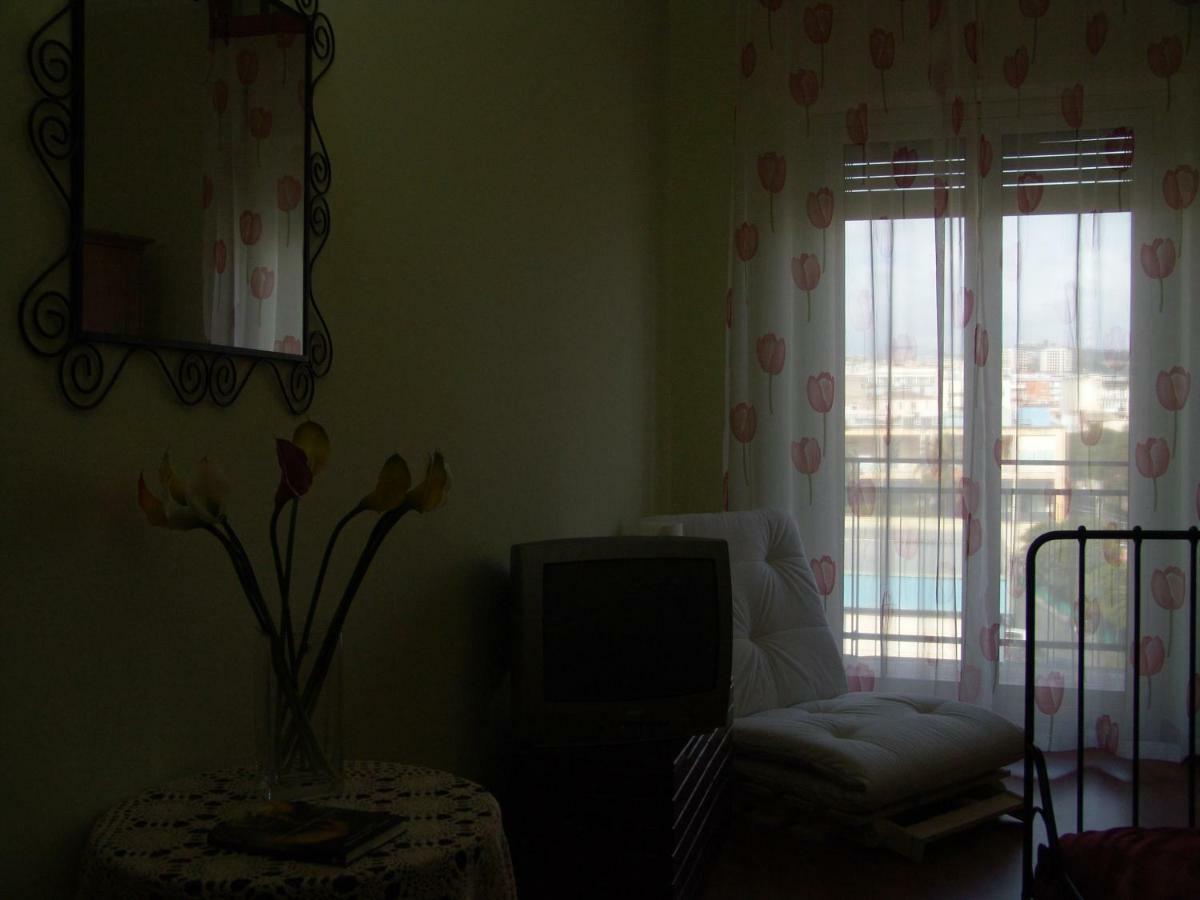 Bed and Breakfast I colori di Sara Aeroporto di Catania Fontana Rossa Esterno foto